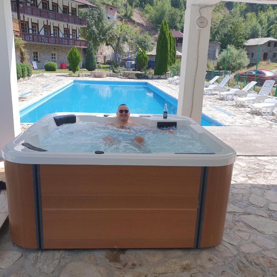 Country house Etno Selo Vrelo & Camping