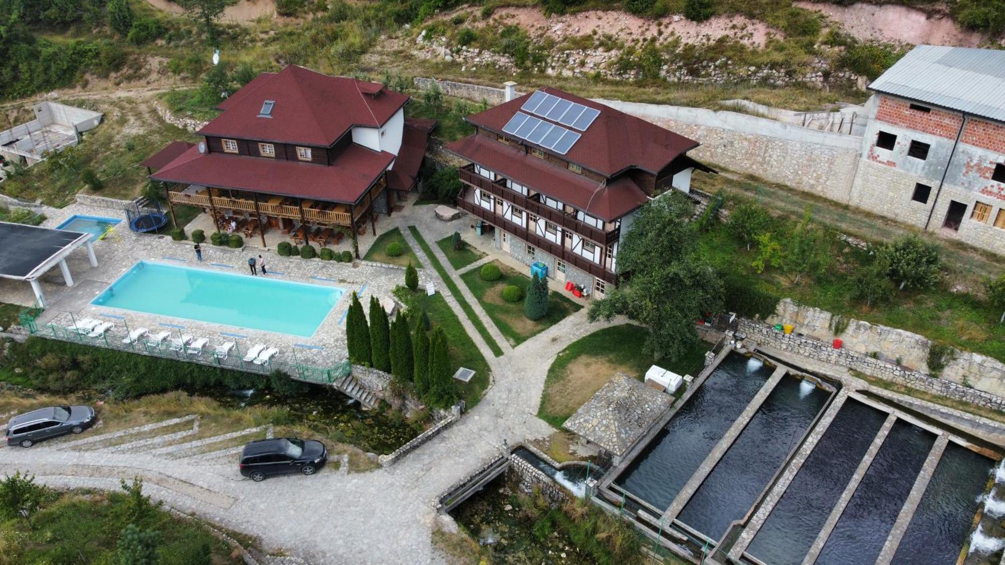 Country house Etno Selo Vrelo & Camping