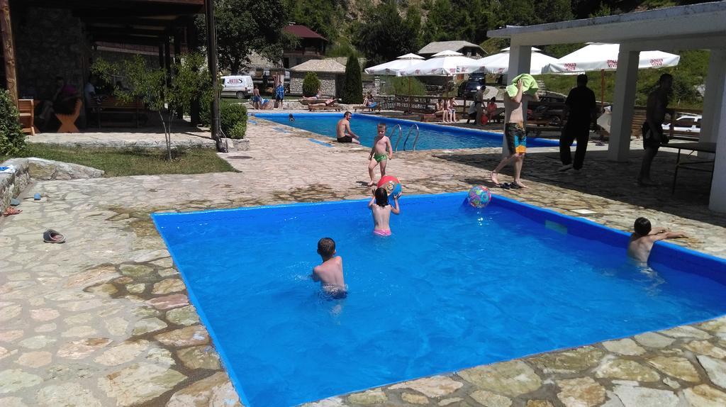 Etno Selo Vrelo & Camping * Berane
