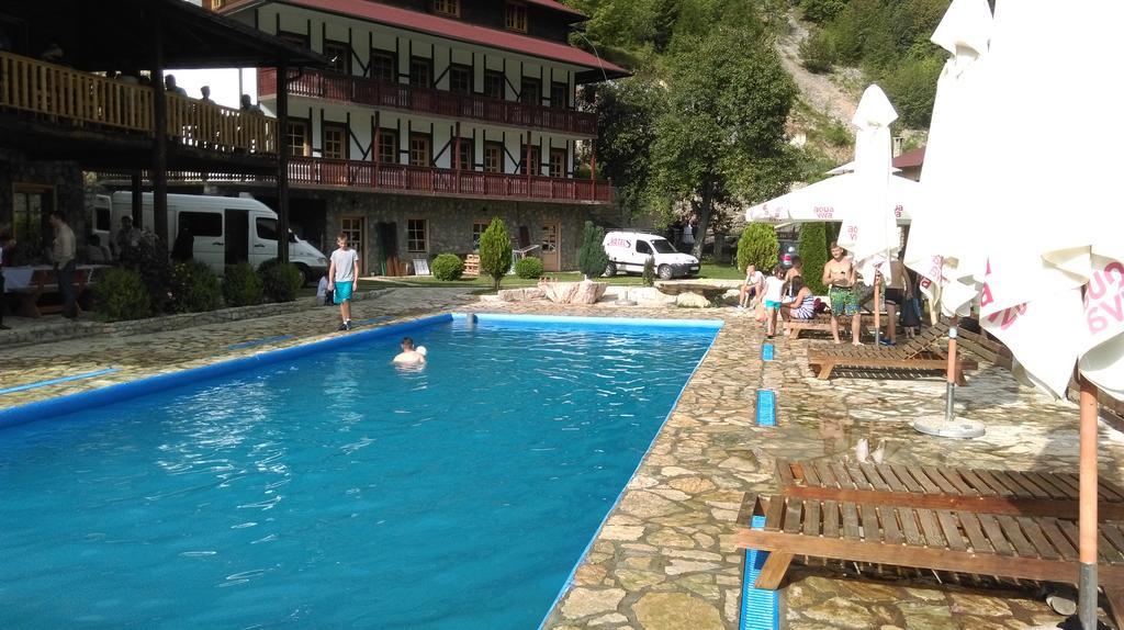 Country house Etno Selo Vrelo & Camping