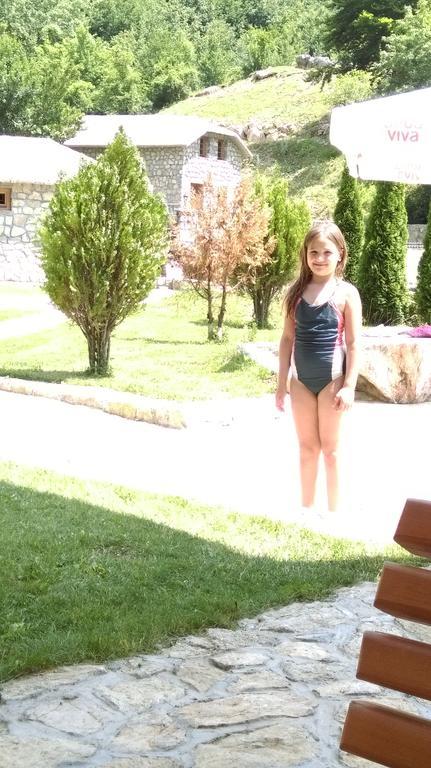 Etno Selo Vrelo & Camping
