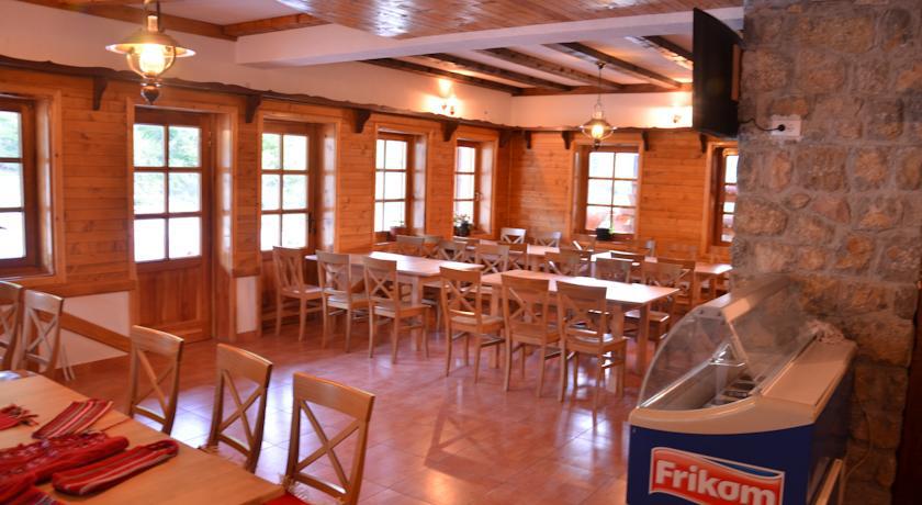 Etno Selo Vrelo & Camping Country house Berane